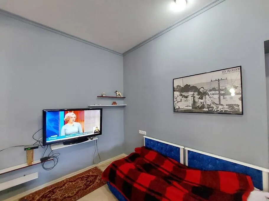 Vintage 2Bdr Apt In City Center. Saburtalo District Tiflis